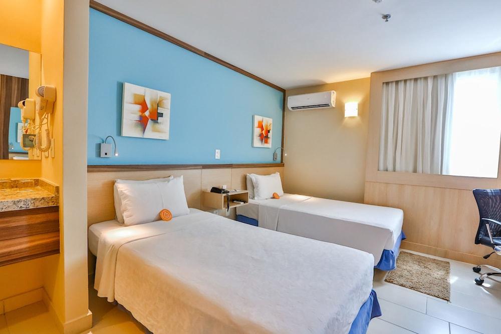 Comfort Hotel Campos Dos Goytacazes Esterno foto