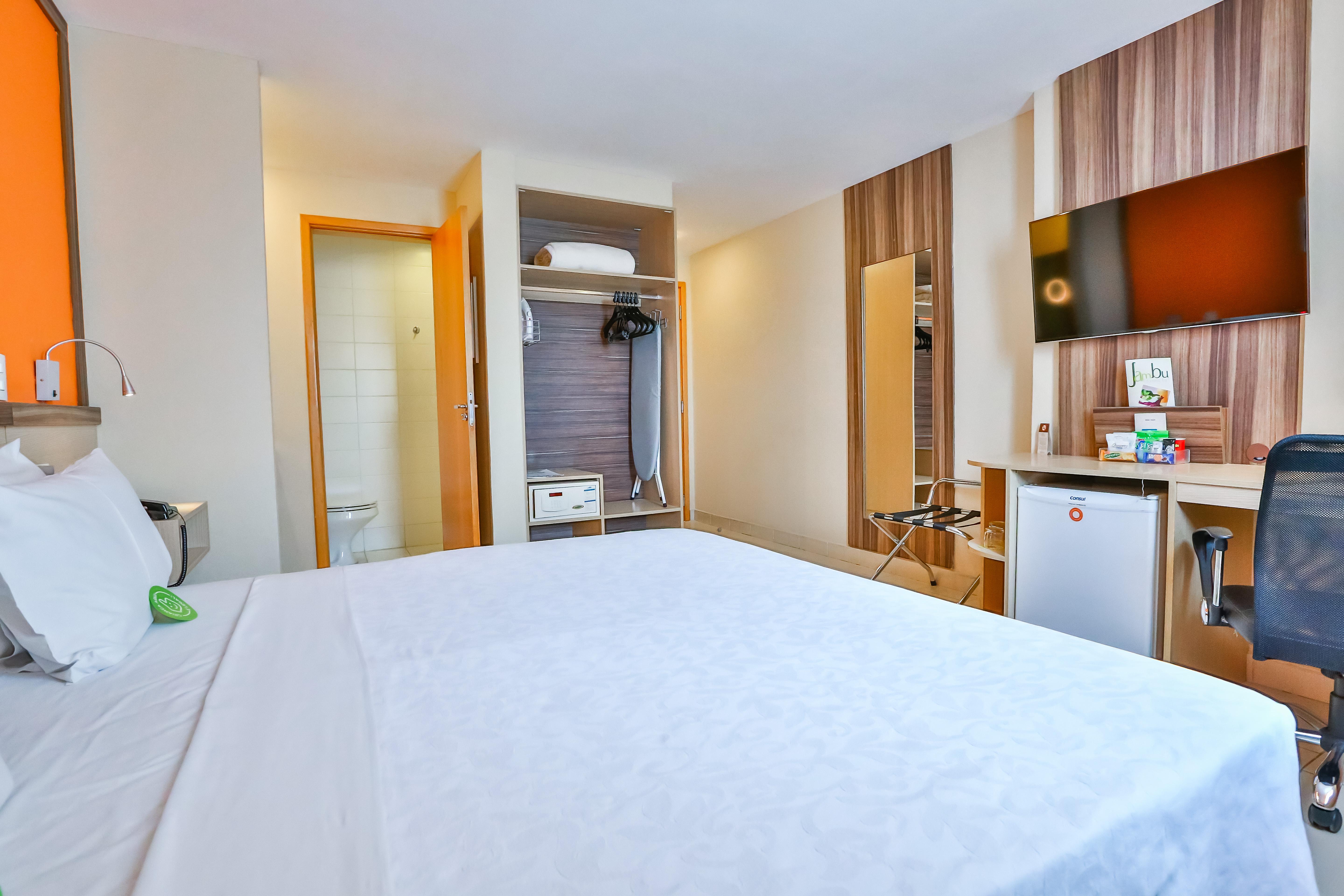 Comfort Hotel Campos Dos Goytacazes Esterno foto