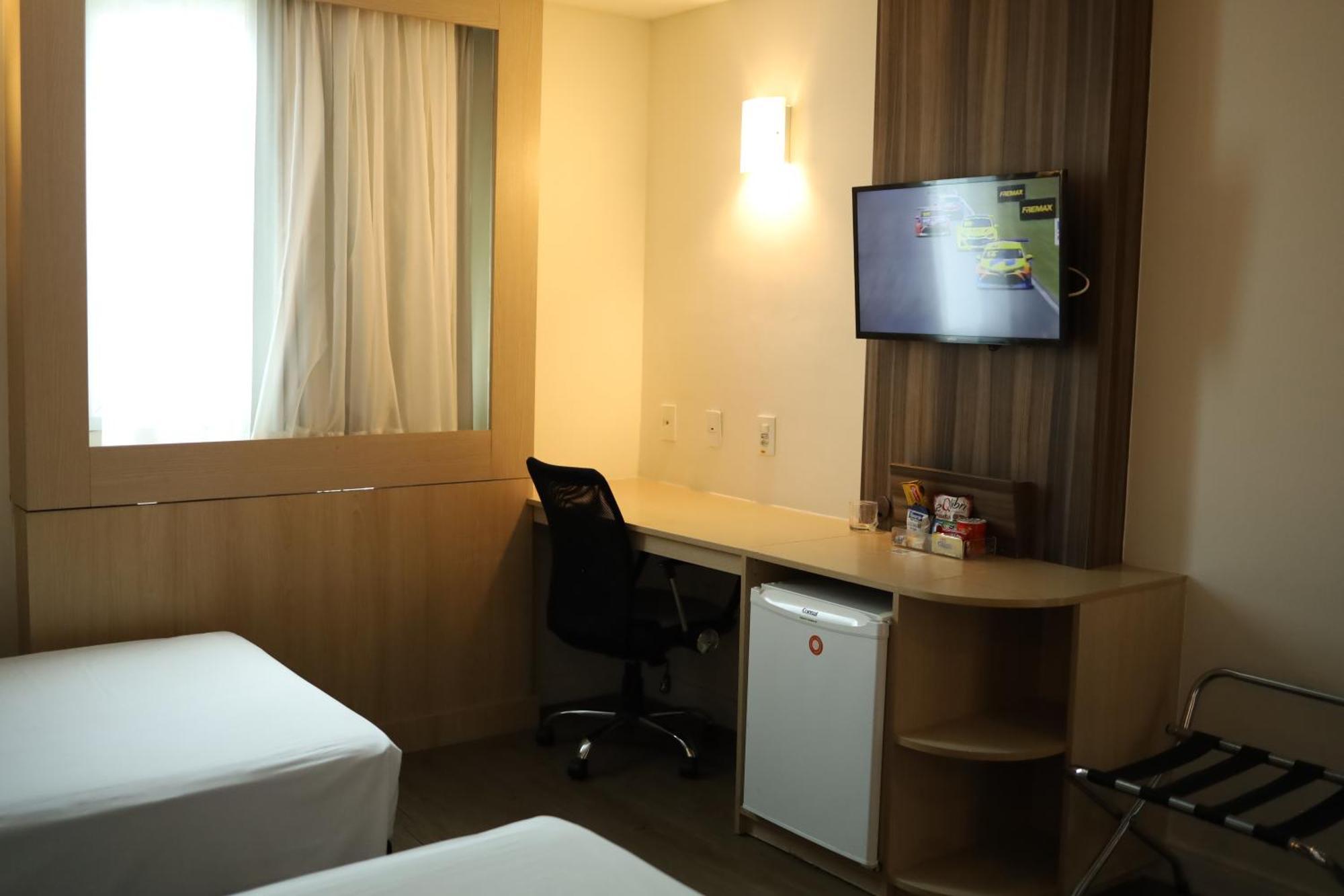 Comfort Hotel Campos Dos Goytacazes Esterno foto