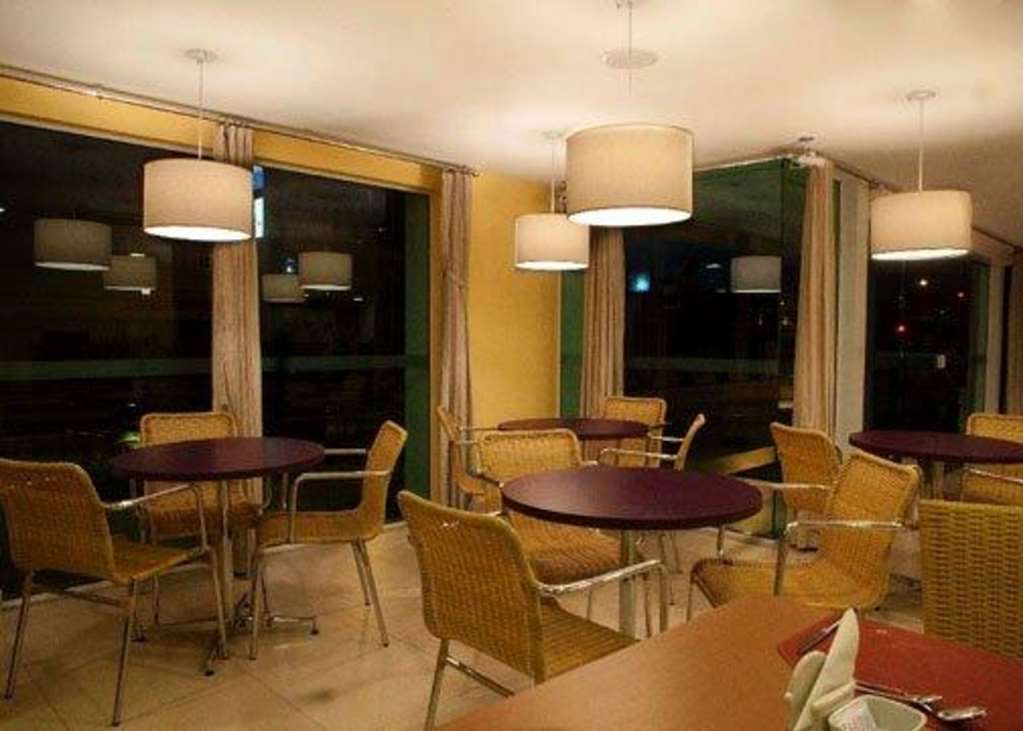 Comfort Hotel Campos Dos Goytacazes Ristorante foto
